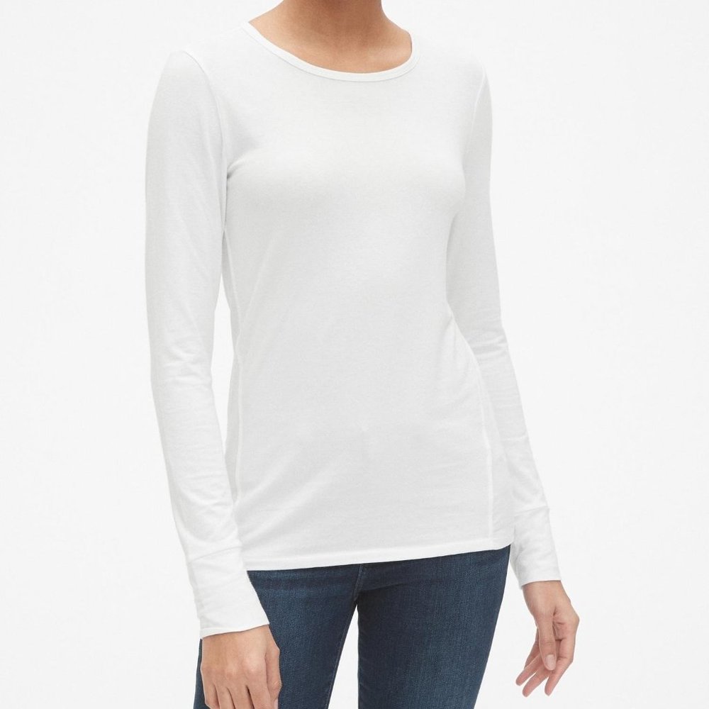 New Long Sleeve White Tee GAP